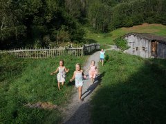 Naturerlebnis im Kräutergarten im Holdamoos in Au-Schoppernau